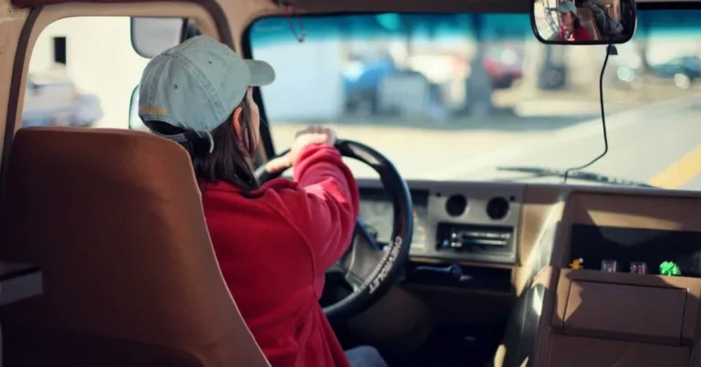 Driver Jobs in Dubai | Light Vehicle & Delivery Driver Jobs UAE-Kuwait-KSA-Oman-Qatar 2024